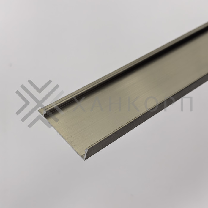 Крышка FKP-442.3 для профиля зажимного FKP-443, длина 3 м, алюминий/бронза