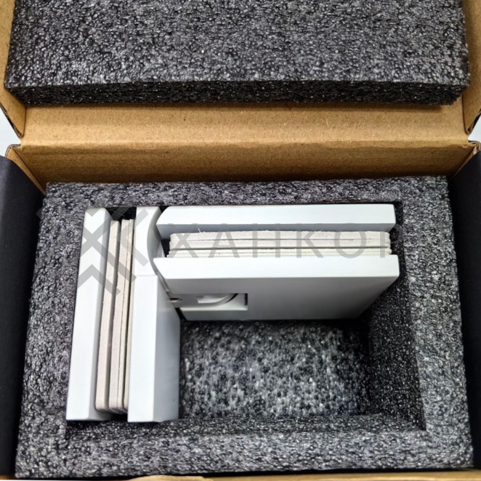 Петля Аврора FDP-184 стекло-стекло 90˚ с крышками, латунь/белый