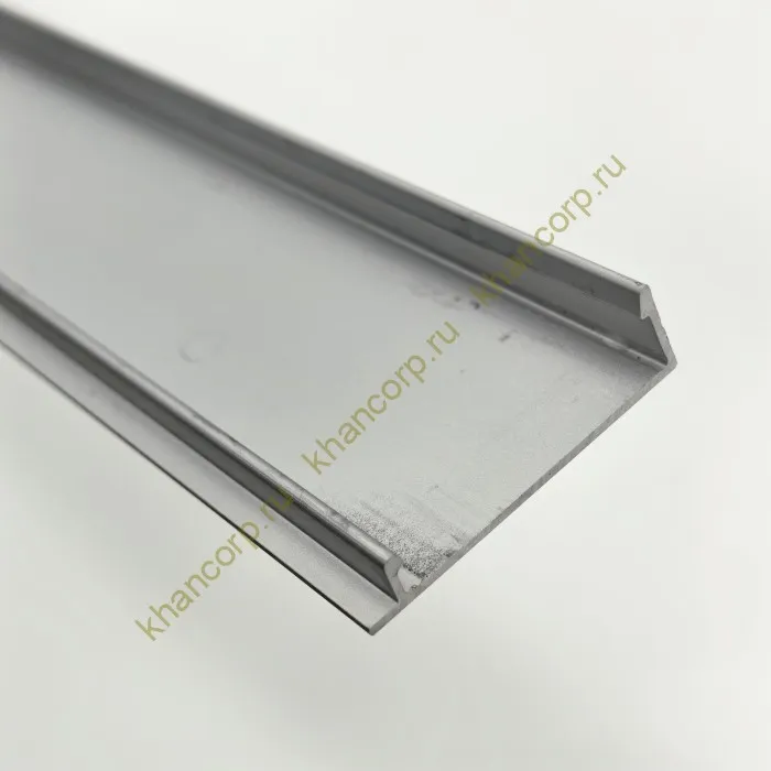 Крышка FKP-442.6 для зажимного профиля FKP-443, длина 6 м, алюминий/анодированный