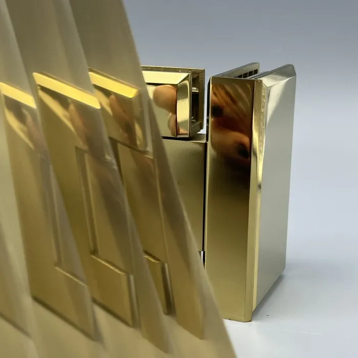 Декоративная пленка MORU бронза прозрачная 1,52х3 м, шаг 12 мм