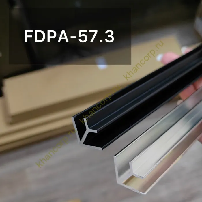 Угловой опорный профиль FDPA-57.3, 90°,19х19х12,5х1,75 мм под стекло 8 мм, 3 м, алюминий/черный