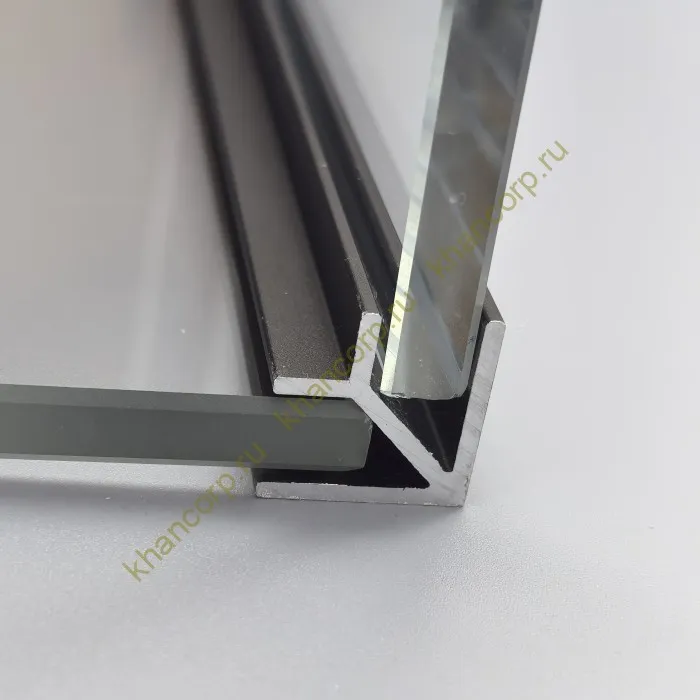 Угловой опорный профиль FDPA-57.3, 90°,19х19х12,5х1,75 мм под стекло 8 мм, 3 м, алюминий/полированный